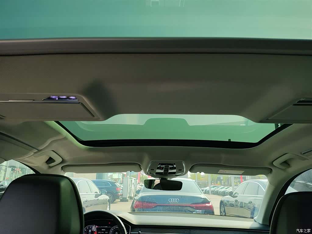 Audi A8L, 2021 14