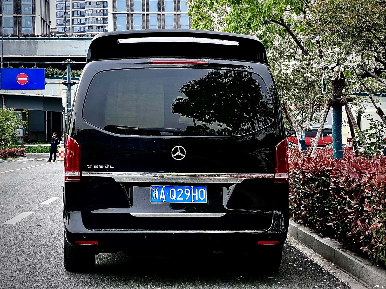 Mercedes-Benz V-Class, 2018 6