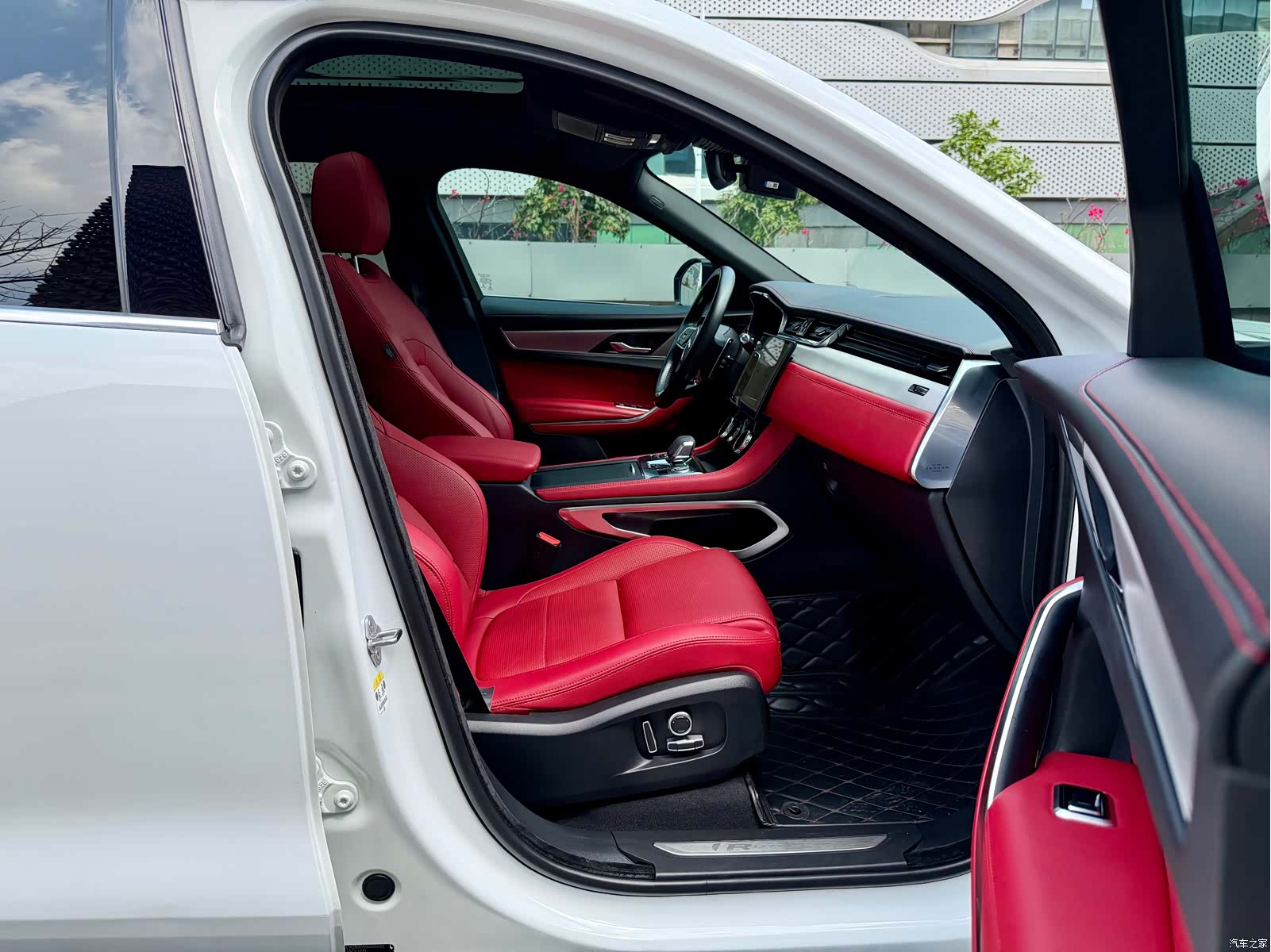 Jaguar F-PACE, 2021 20