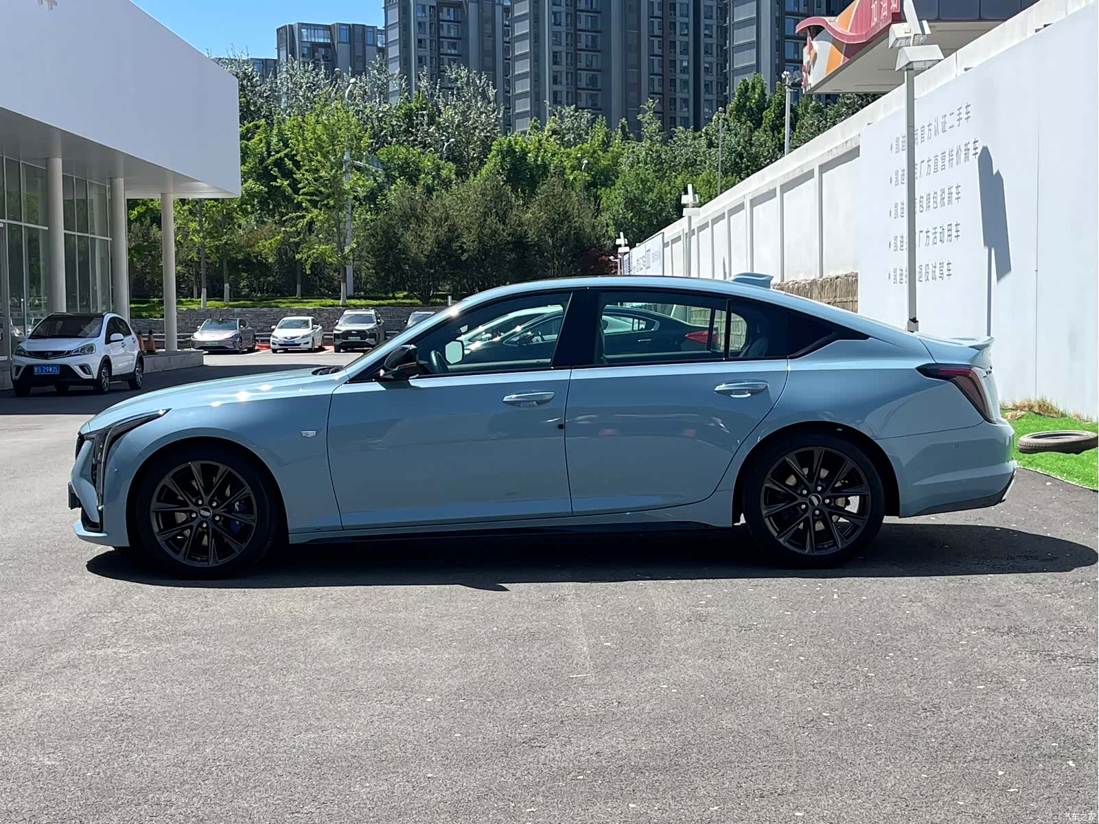 Cadillac CT5, 2025 3