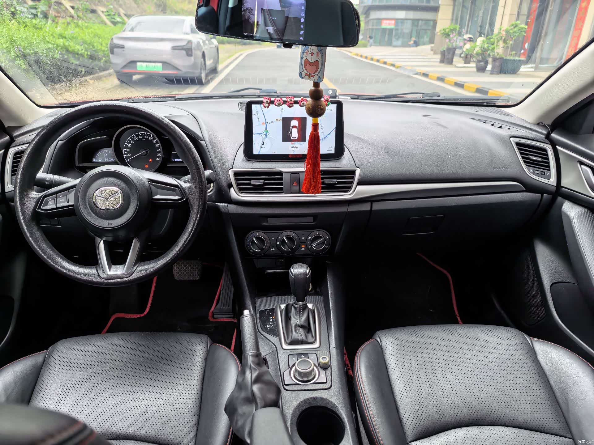 Mazda Mazda3, 2018 7