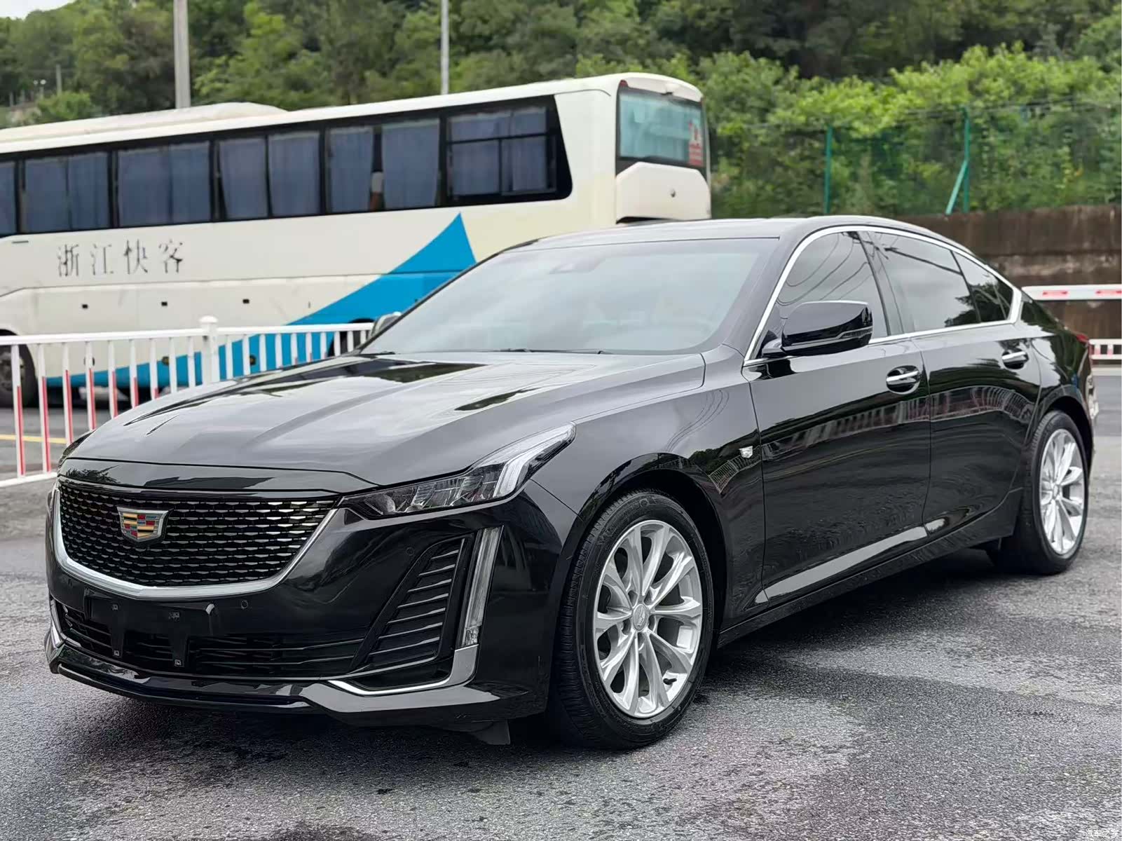 Cadillac CT5, 2022 1