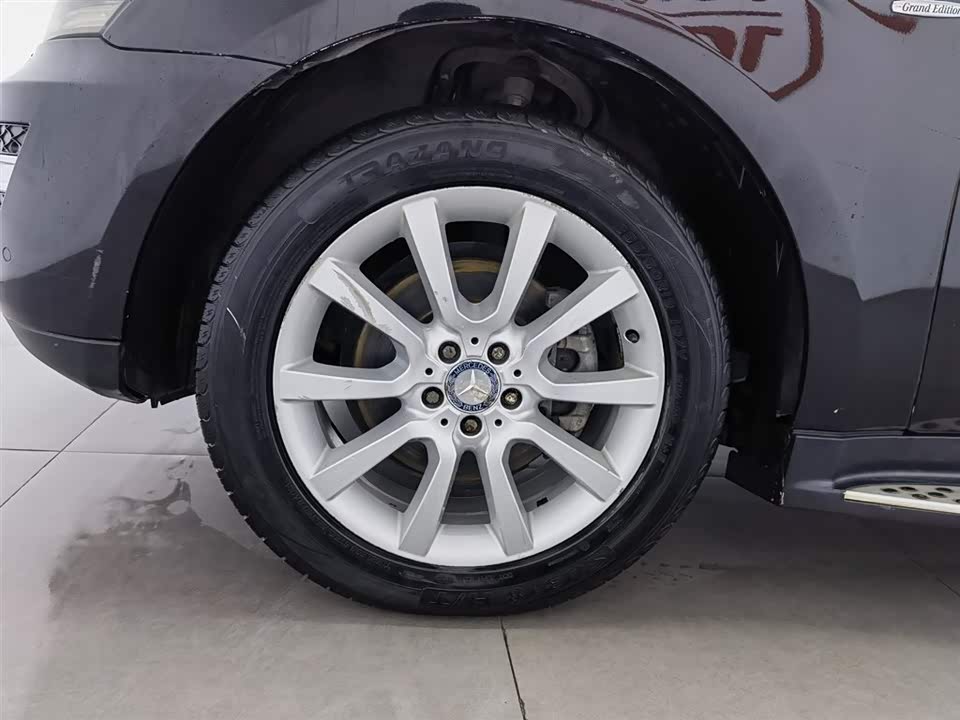 Mercedes-Benz M class