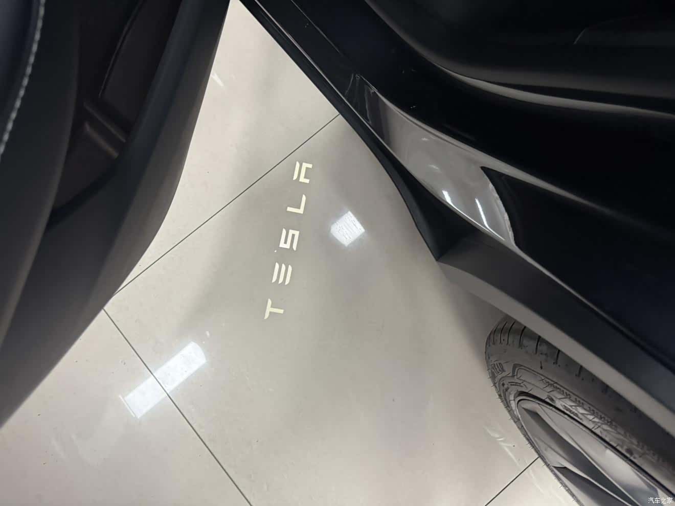 Tesla Model Y, 2024 12