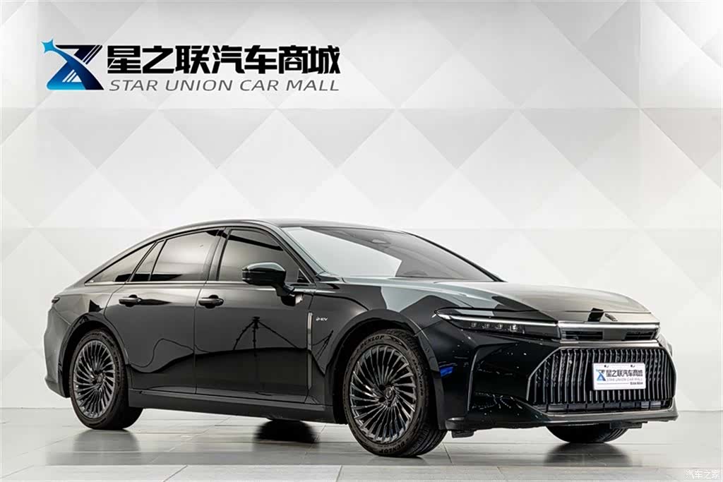 Toyota Crown, 2025 все фото