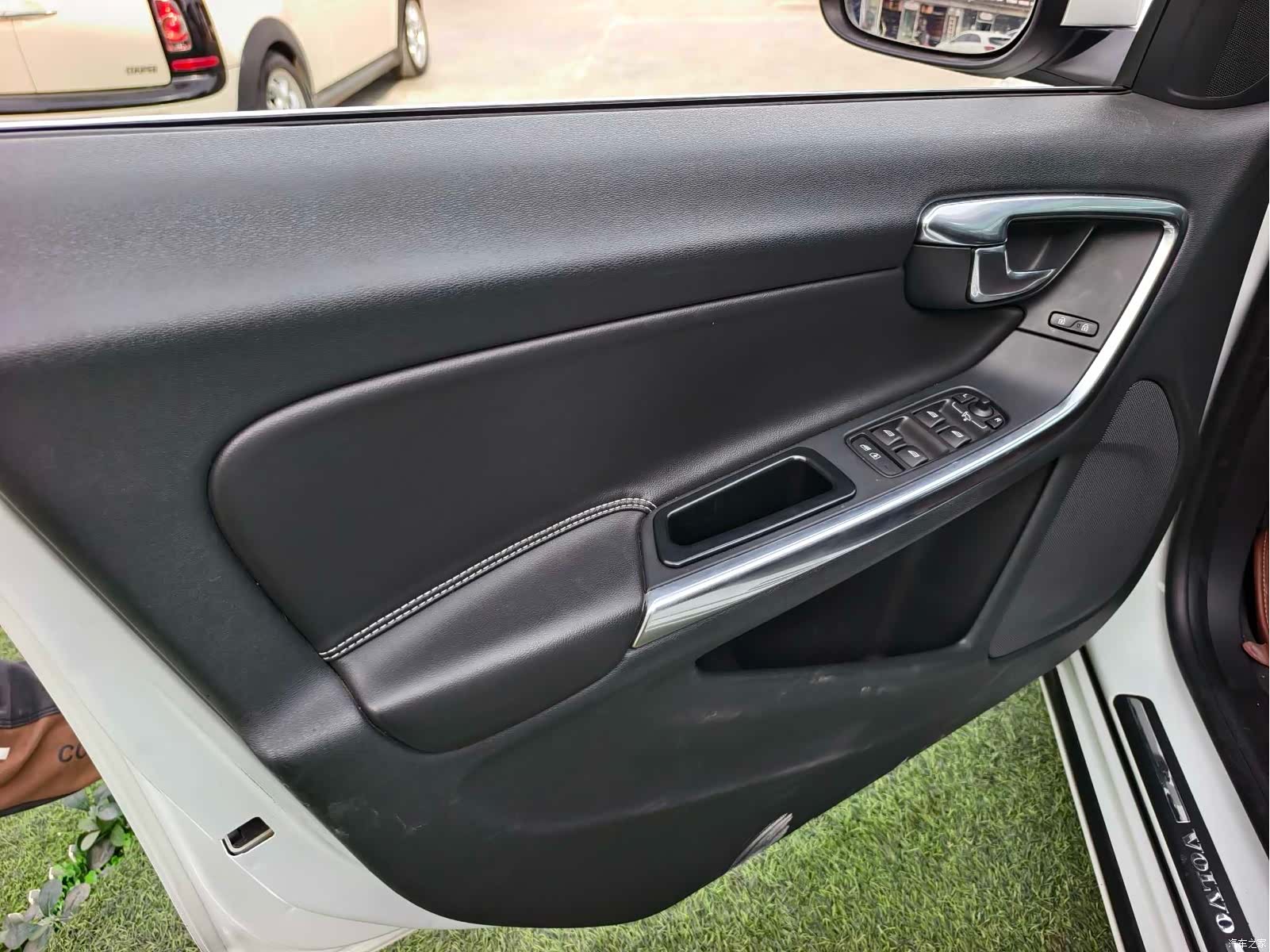 Volvo V60, 2014 8