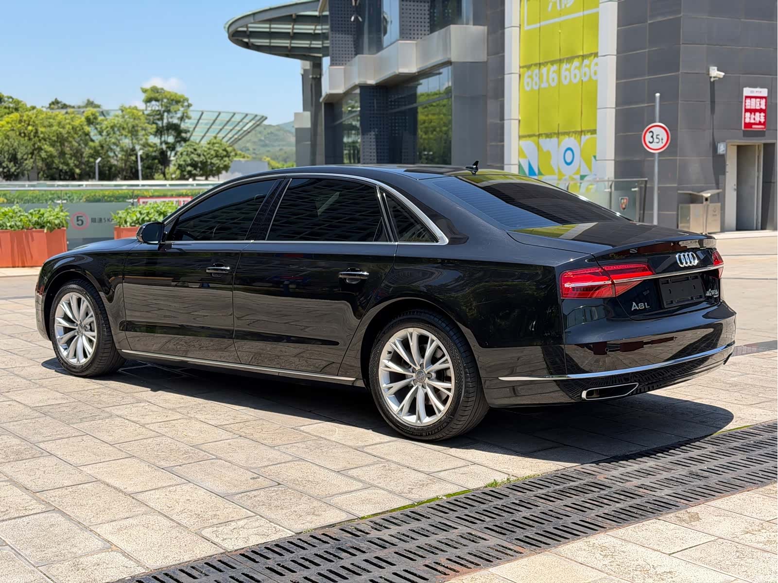 Audi A8L, 2015 18