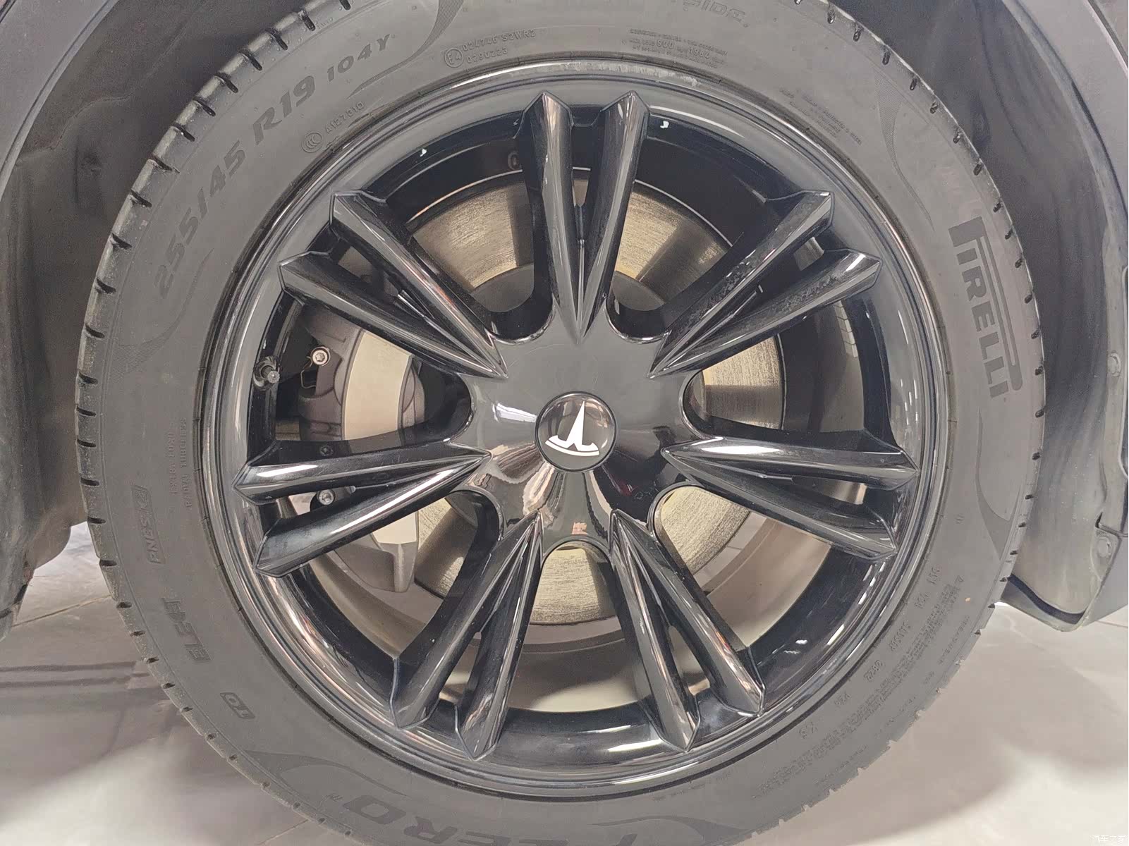 Tesla Model Y, 2022 10