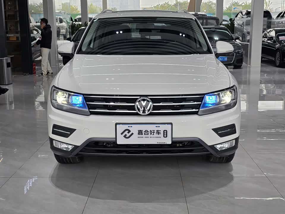 Volkswagen Tiguan L