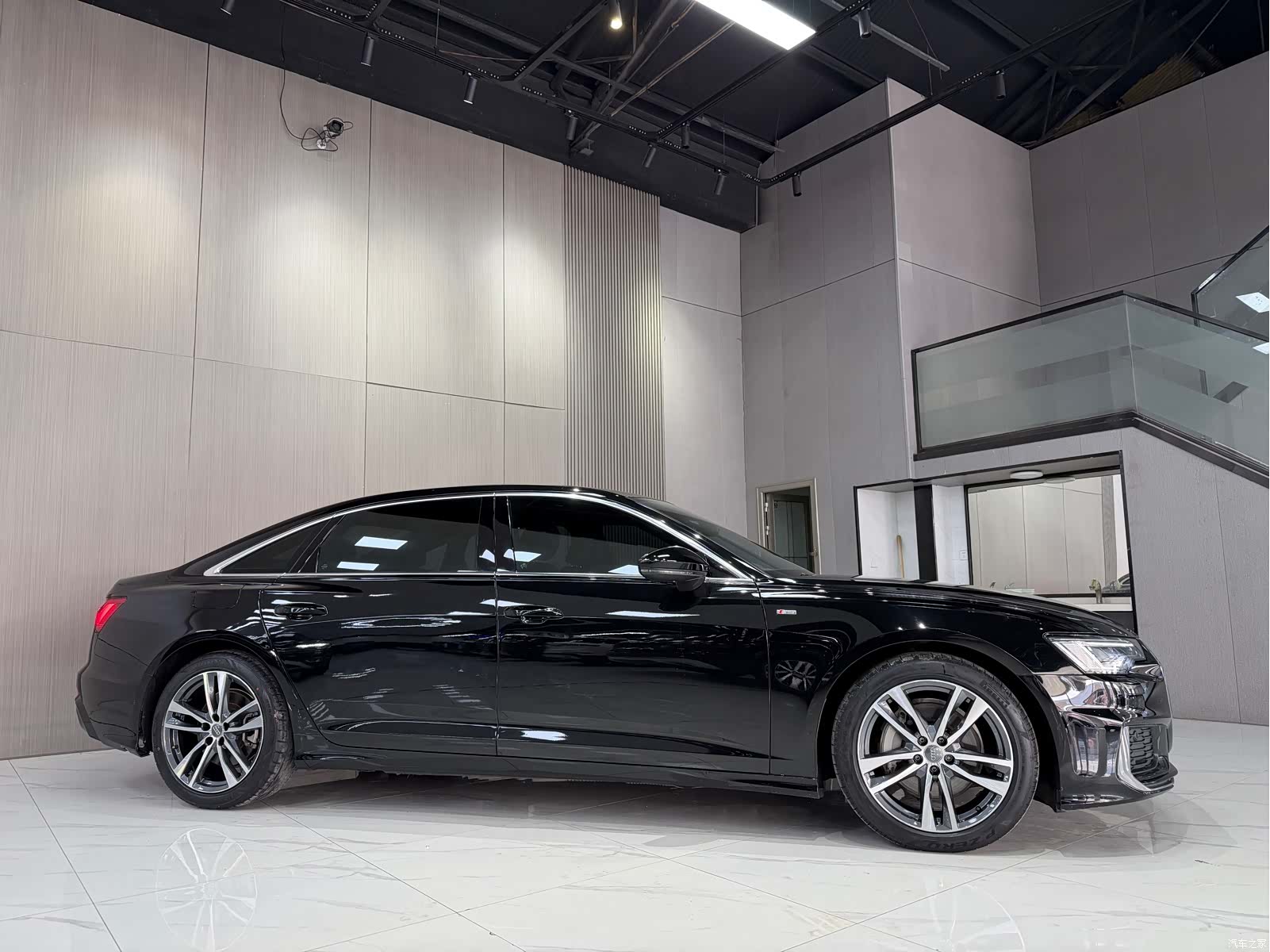 Audi A6L, 2021 7