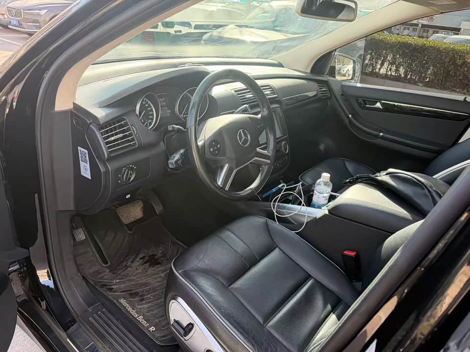 Mercedes-Benz R-class