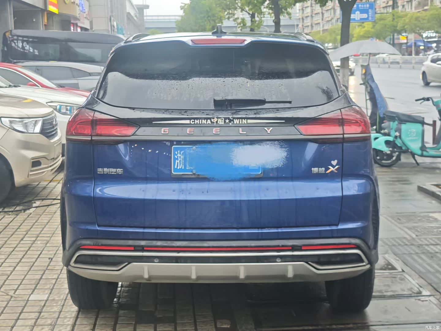 Geely Boyue, 2022 4