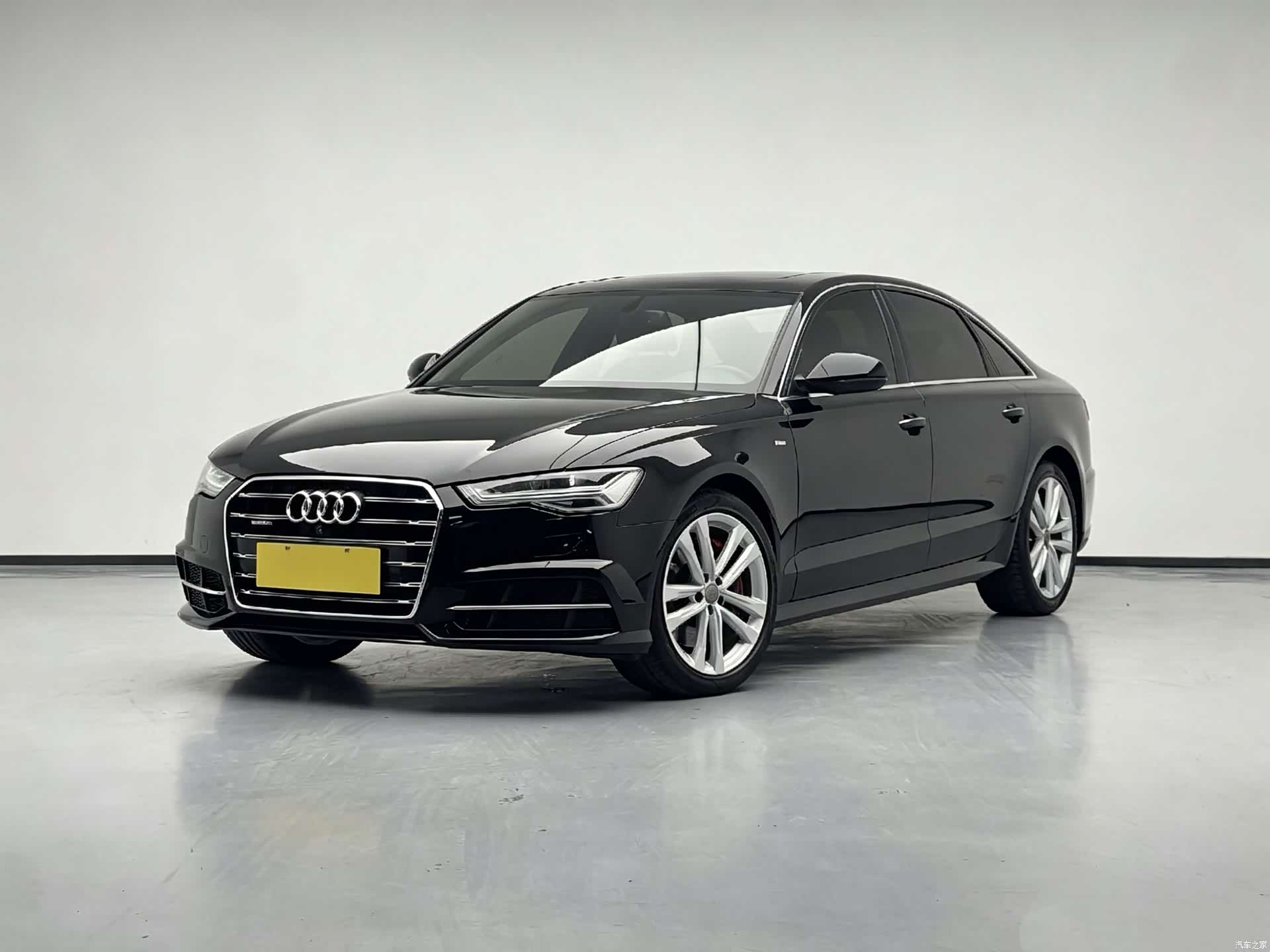 Audi A6L, 2019 1