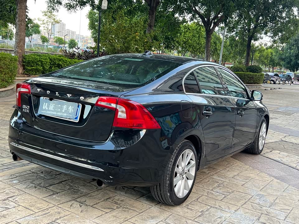 Volvo S60