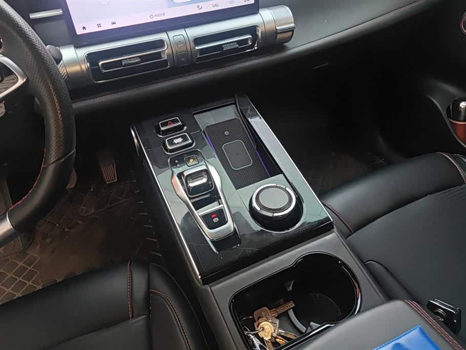 Trumpchi Shadow cool