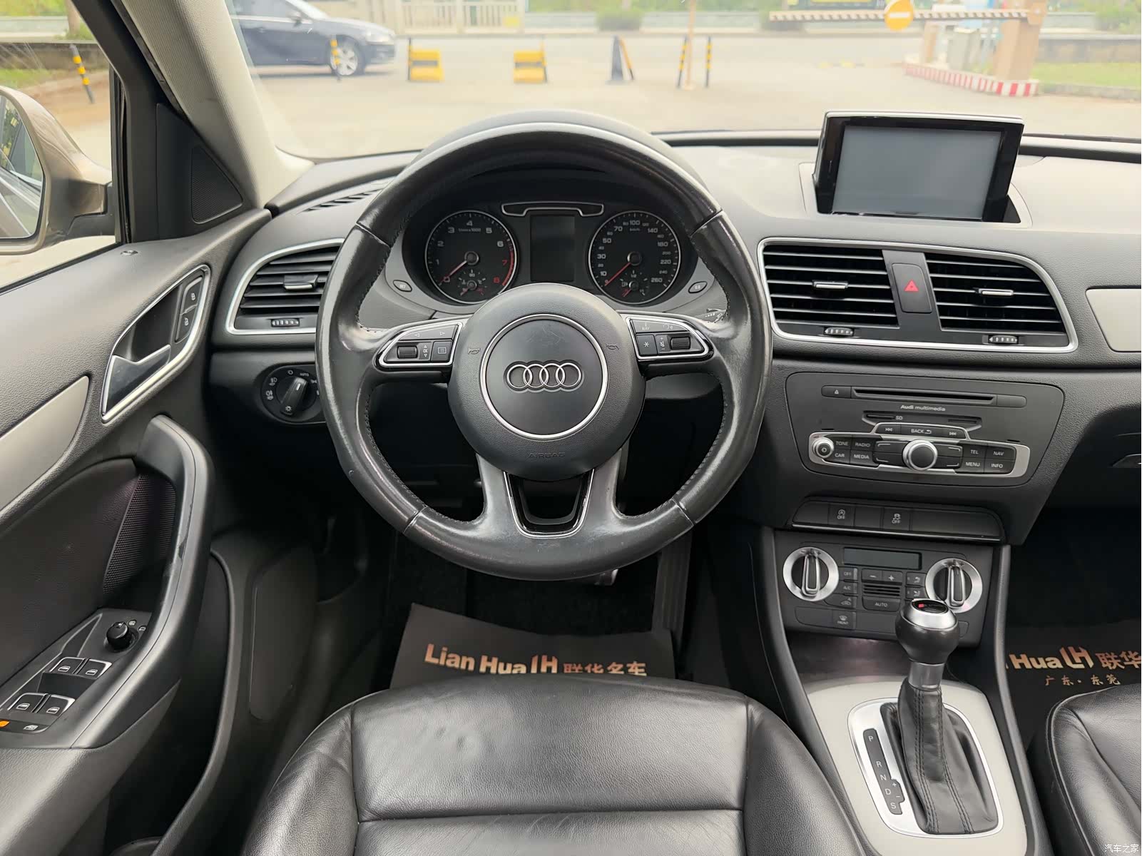Audi Q3, 2015 16