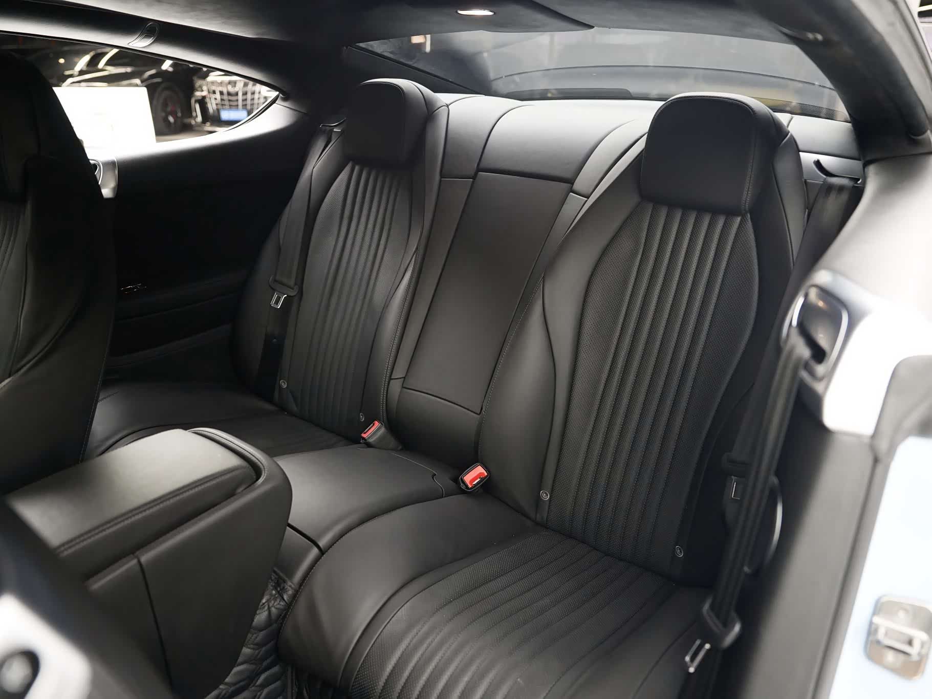Bentley Continental GT, 2019 все фото