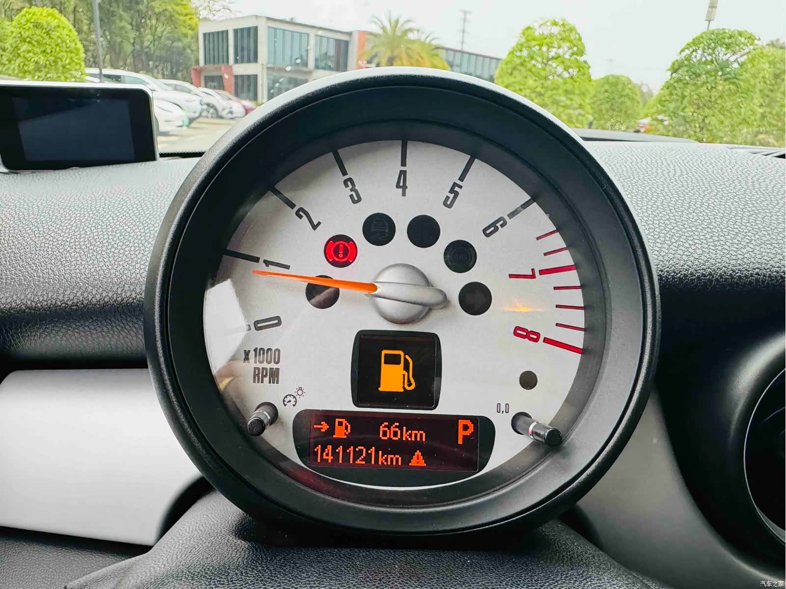 Mini ONE, 2014 10
