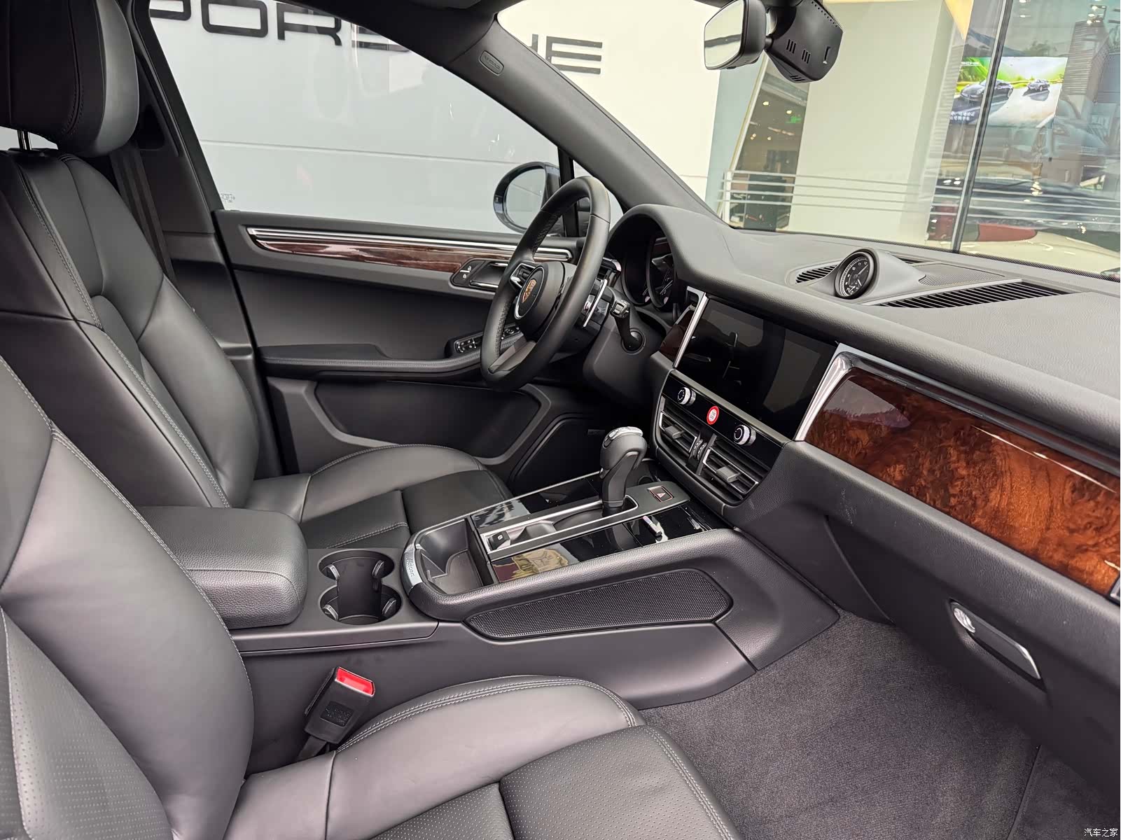 Porsche Macan, 2022 21
