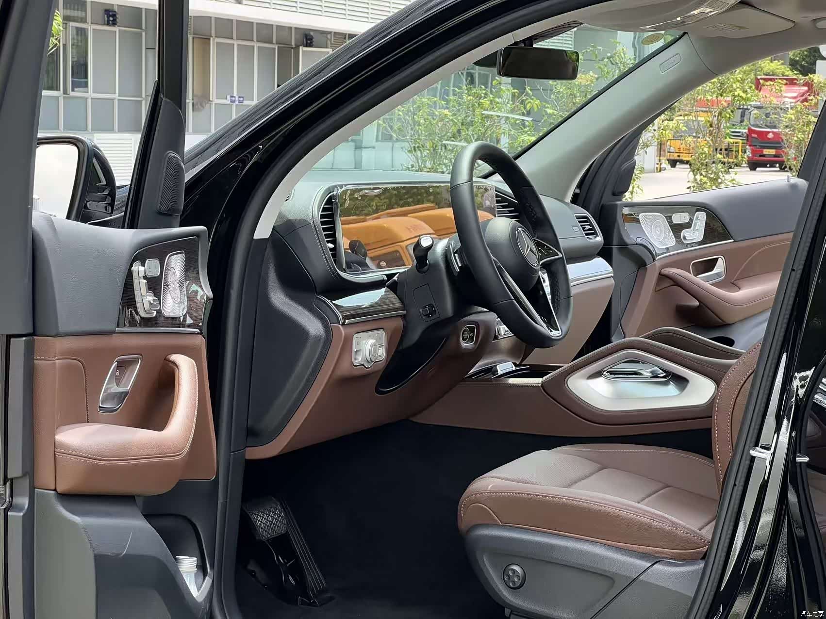 Mercedes-Benz GLE, 2026 10