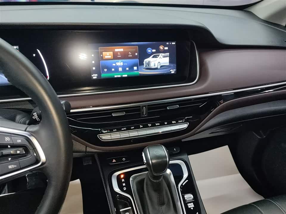 Trumpchi Trumpchi M6