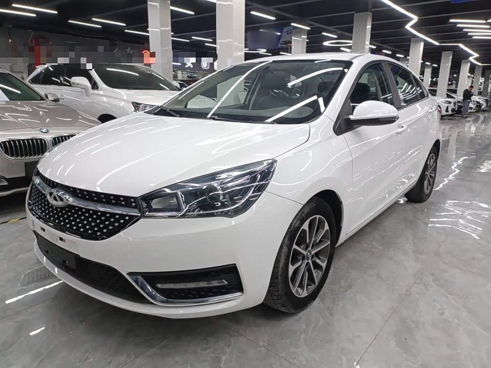 Chery Arrizo 5