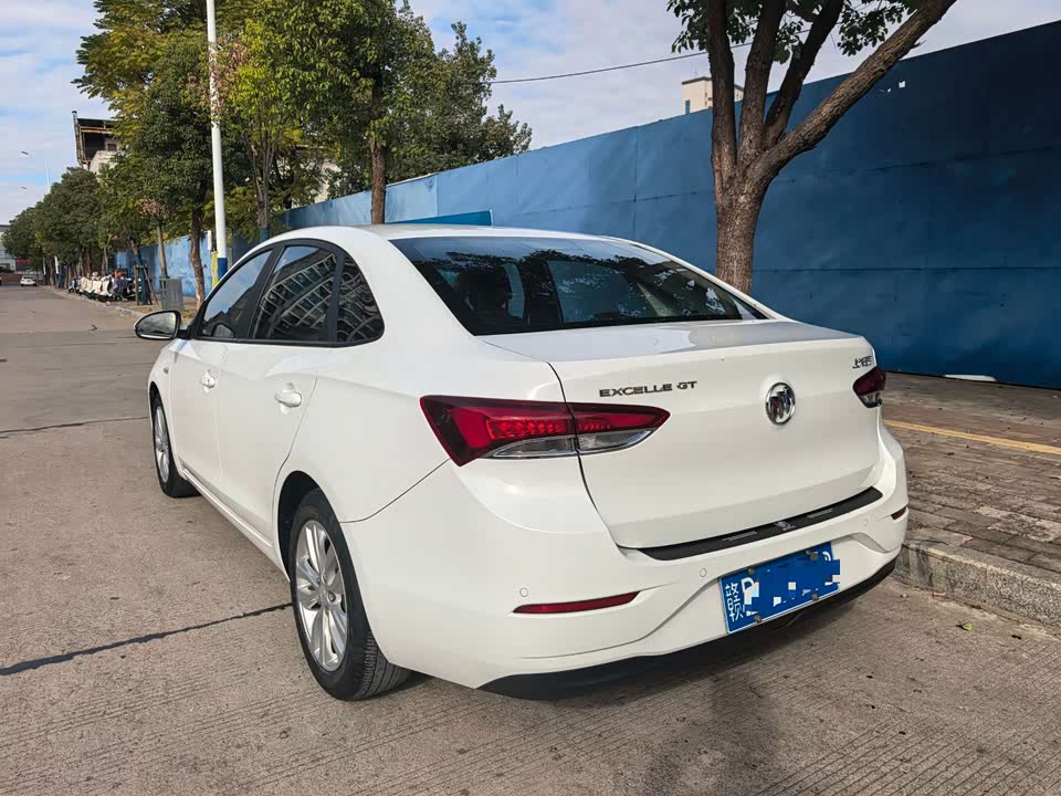 Buick Yinglang