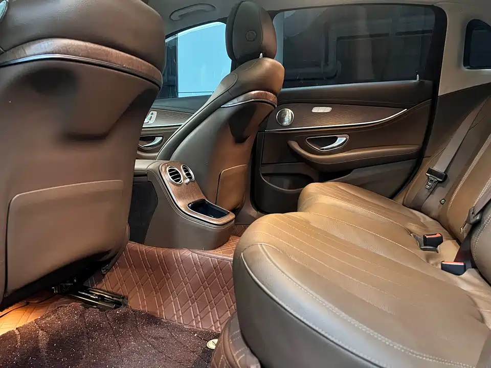 Mercedes-Benz E-class Mercedes-Benz E-class