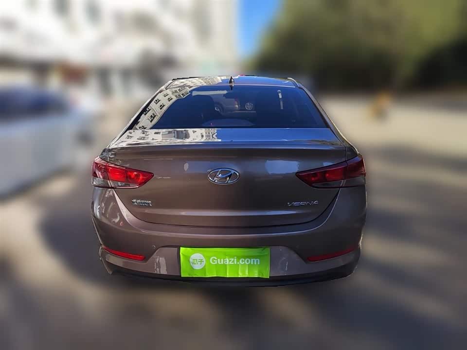 Hyundai Accept