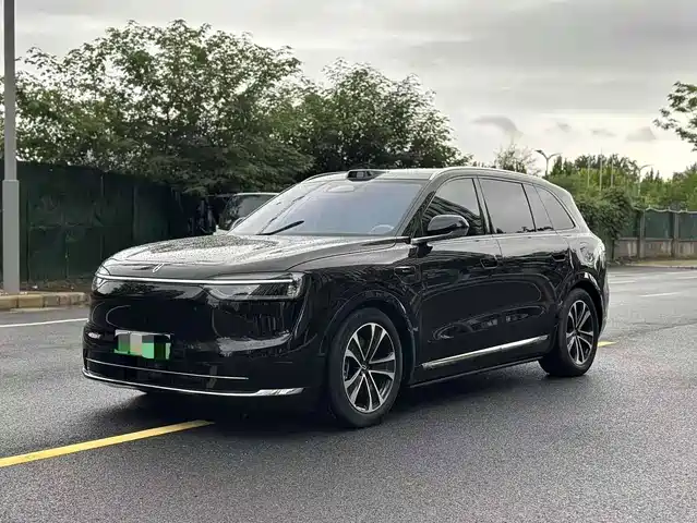 AITO M7 2025 — купить из Китая под заказ
