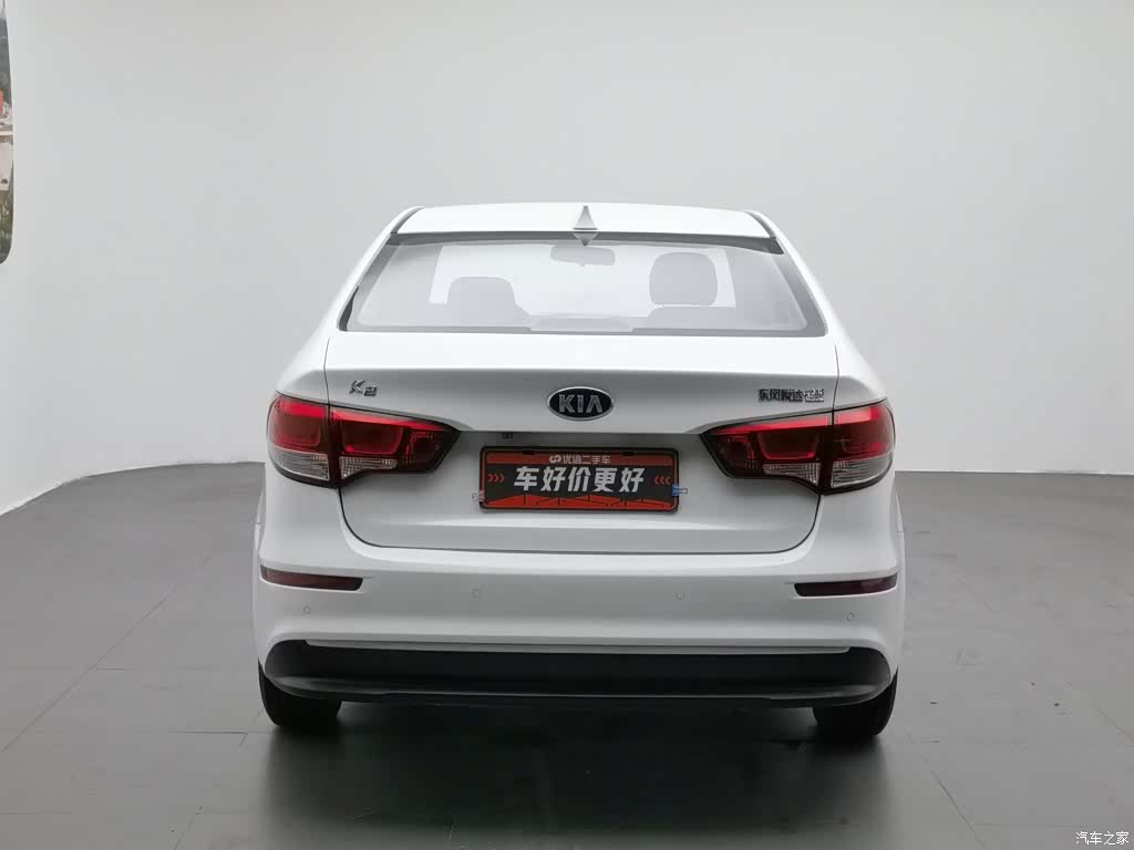 Kia K2, 2015 4