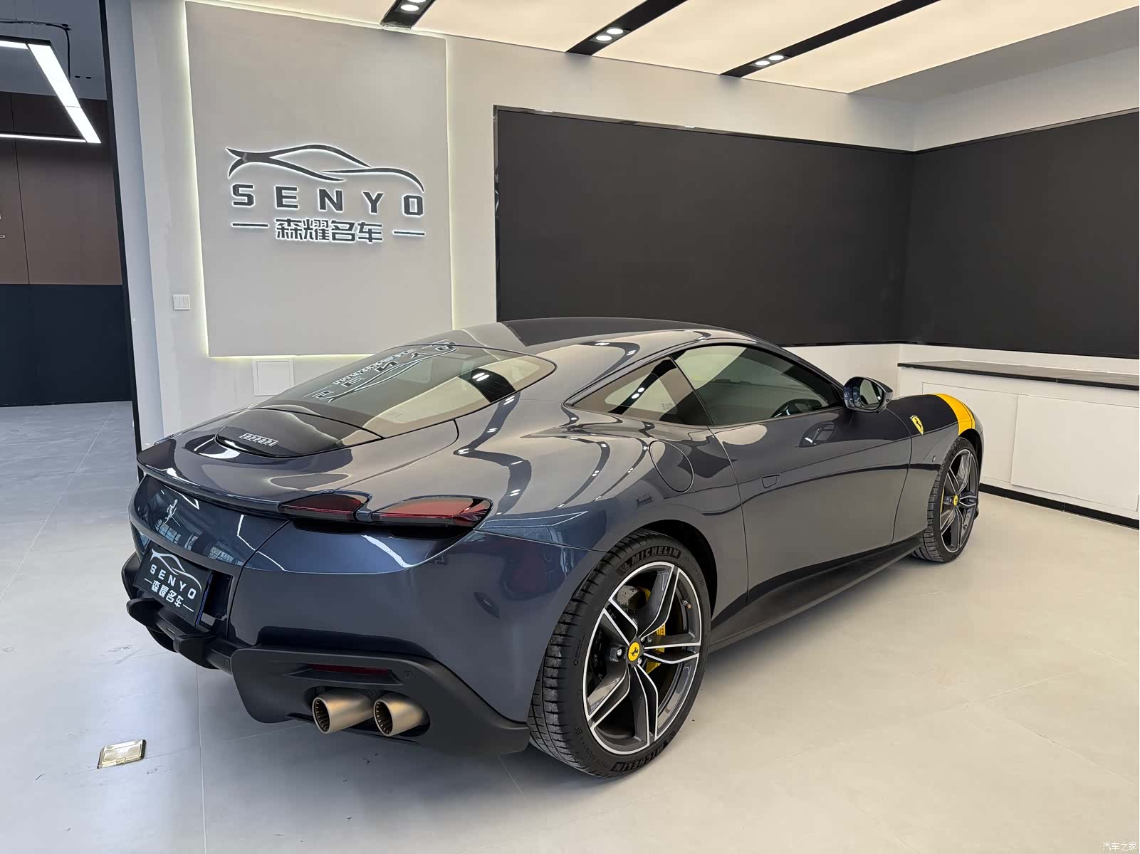 Ferrari Roma, 2021 все фото