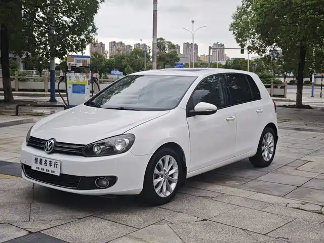 Volkswagen Golf 2013 — купить из Китая под заказ