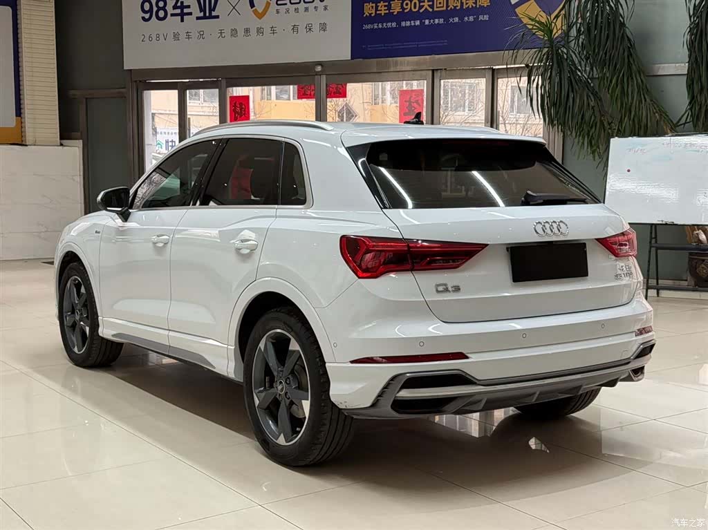 Audi Q3, 2023 6