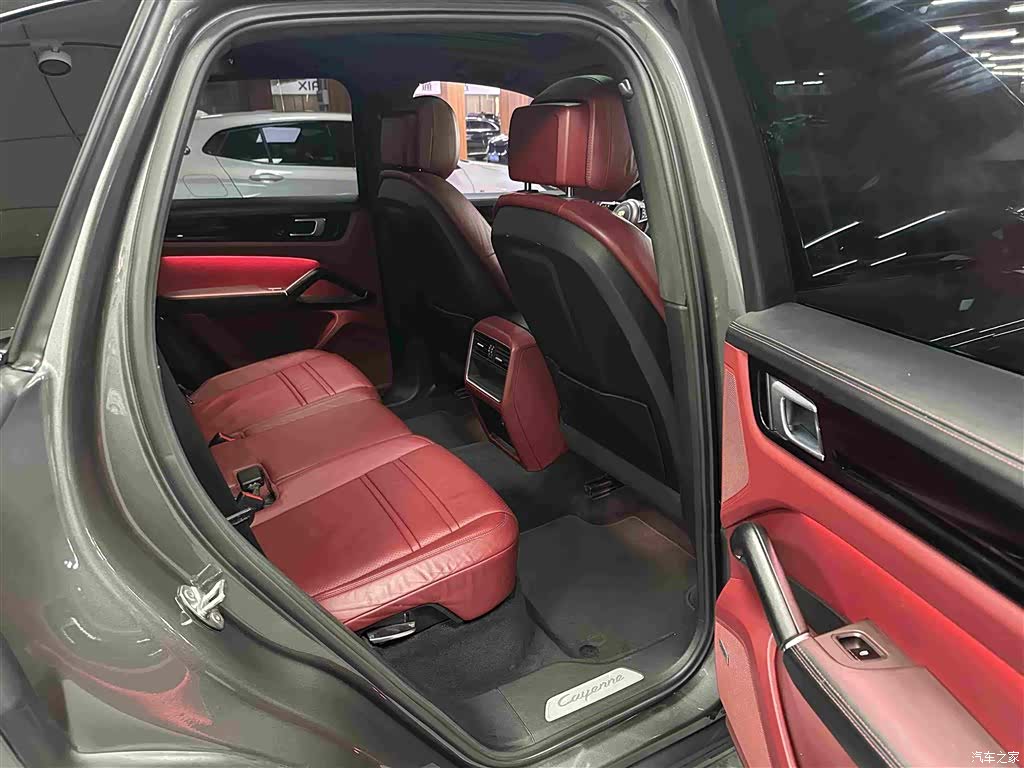 Porsche Cayenne, 2019 10
