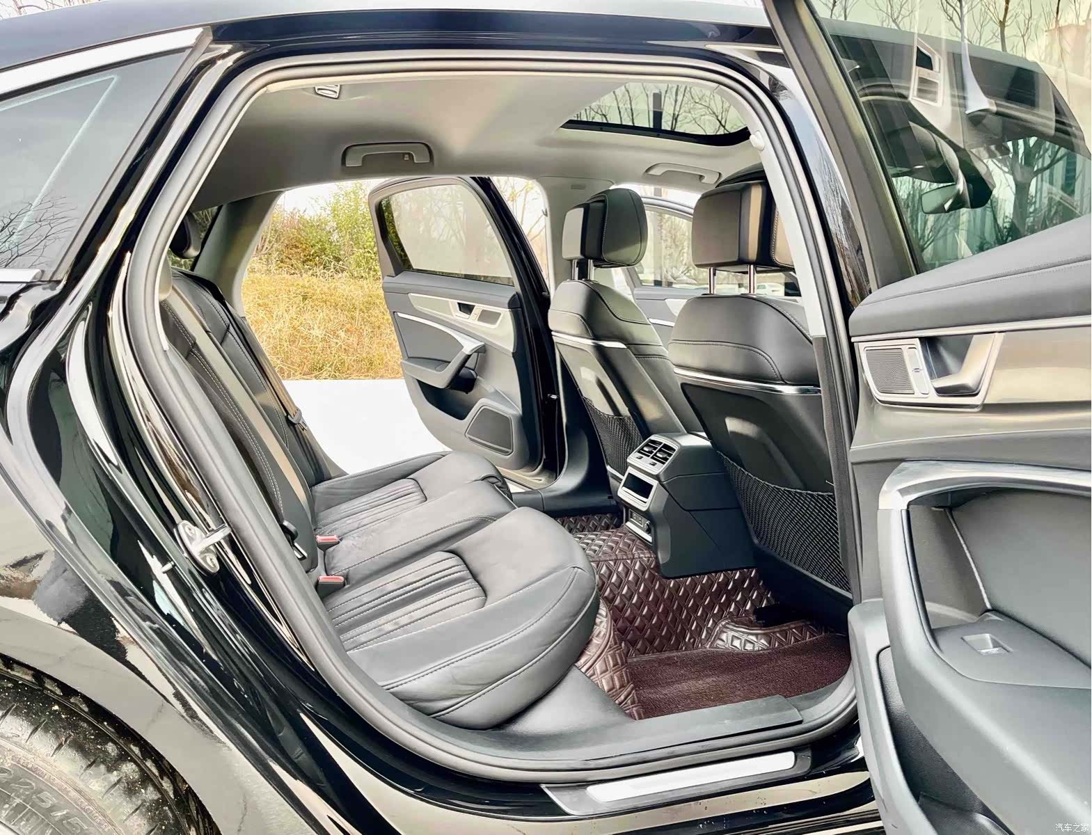 Audi A6L, 2023 15