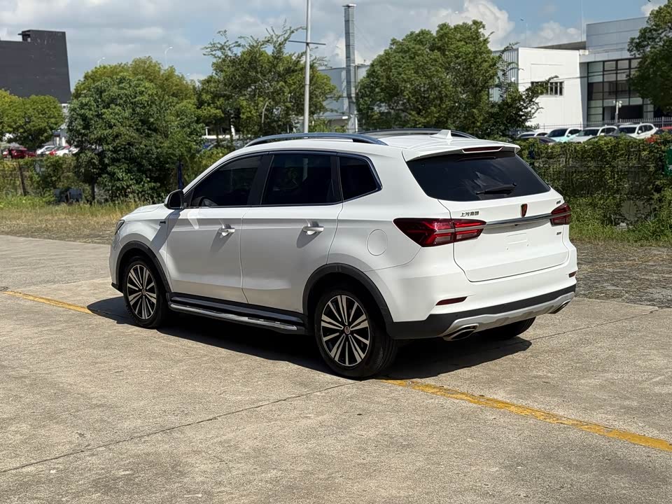 Roewe RX5
