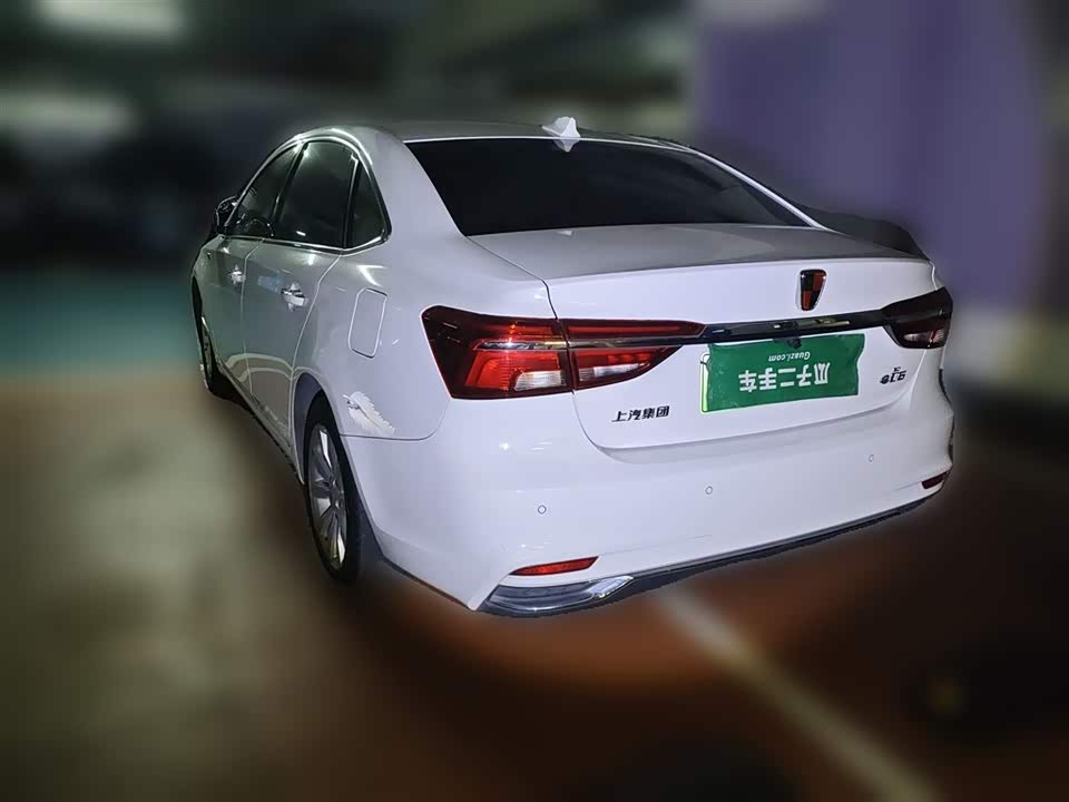Roewe i6