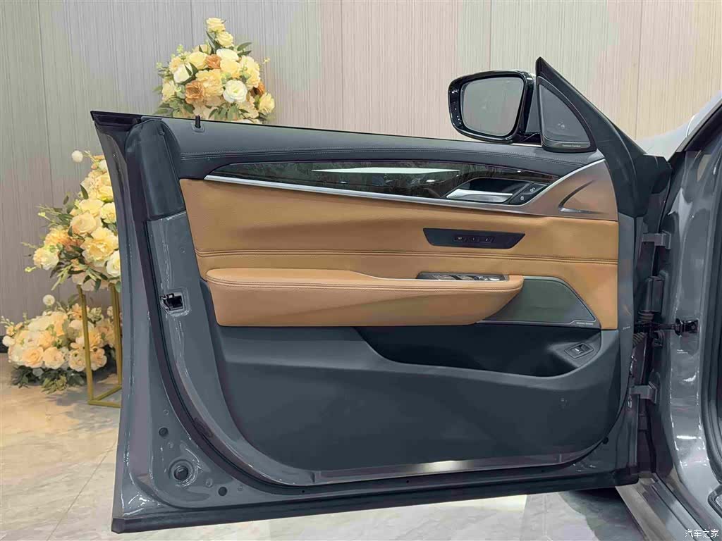 BMW 6 Series GT, 2022 13
