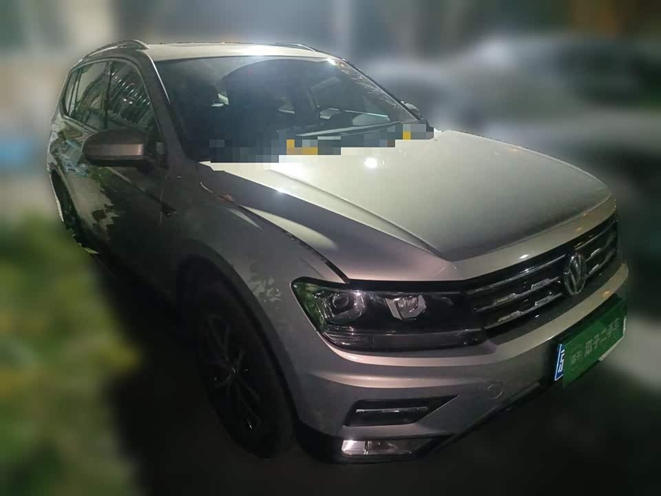 Volkswagen Tiguan L