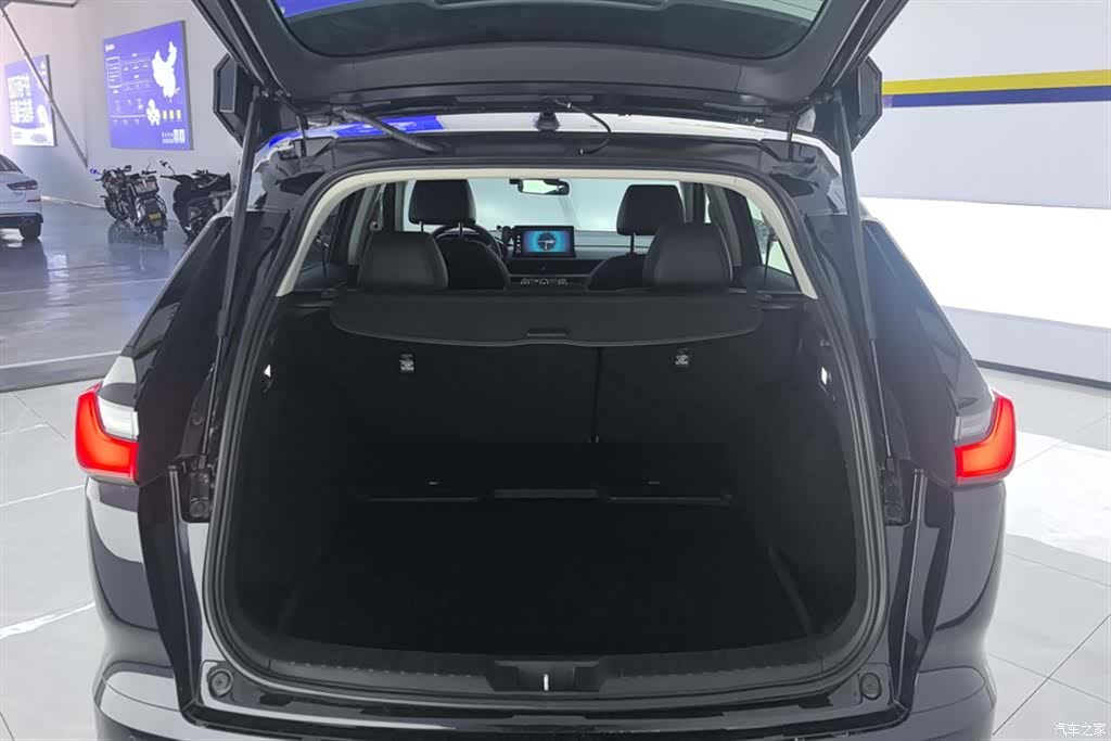Honda Breeze, 2025 4