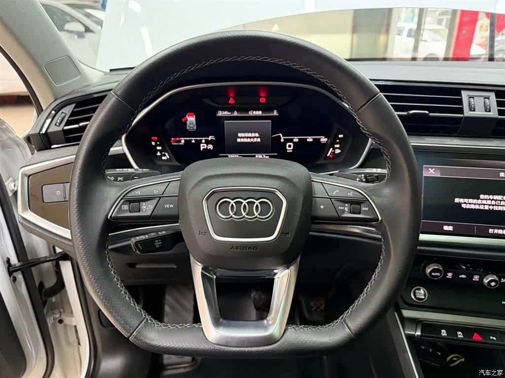 Audi Q3, 2023 9