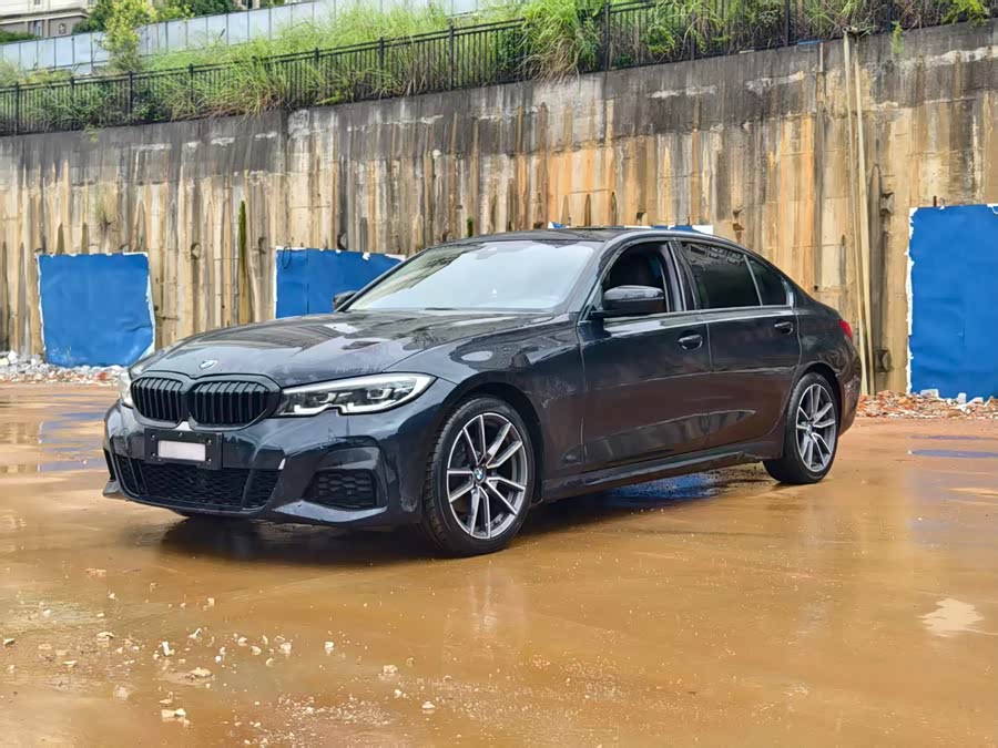 BMW 3 Series 2021, фото 1