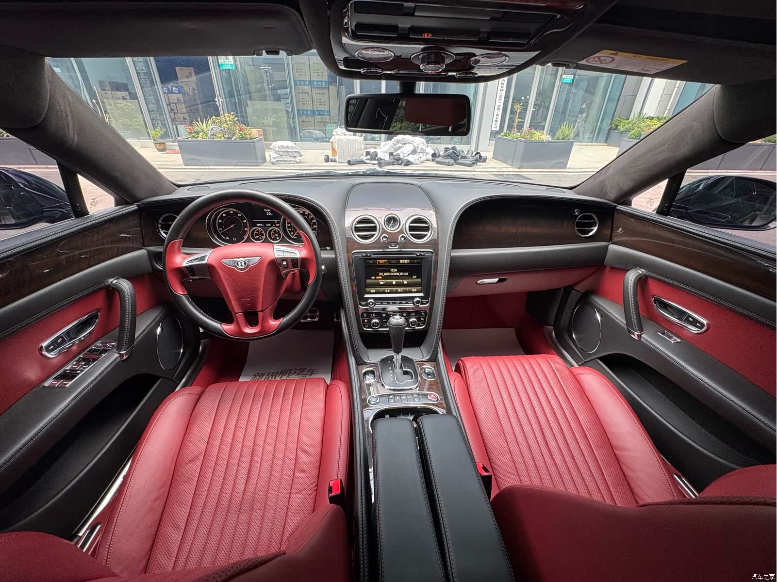 Bentley Flying Spur, 2019 7