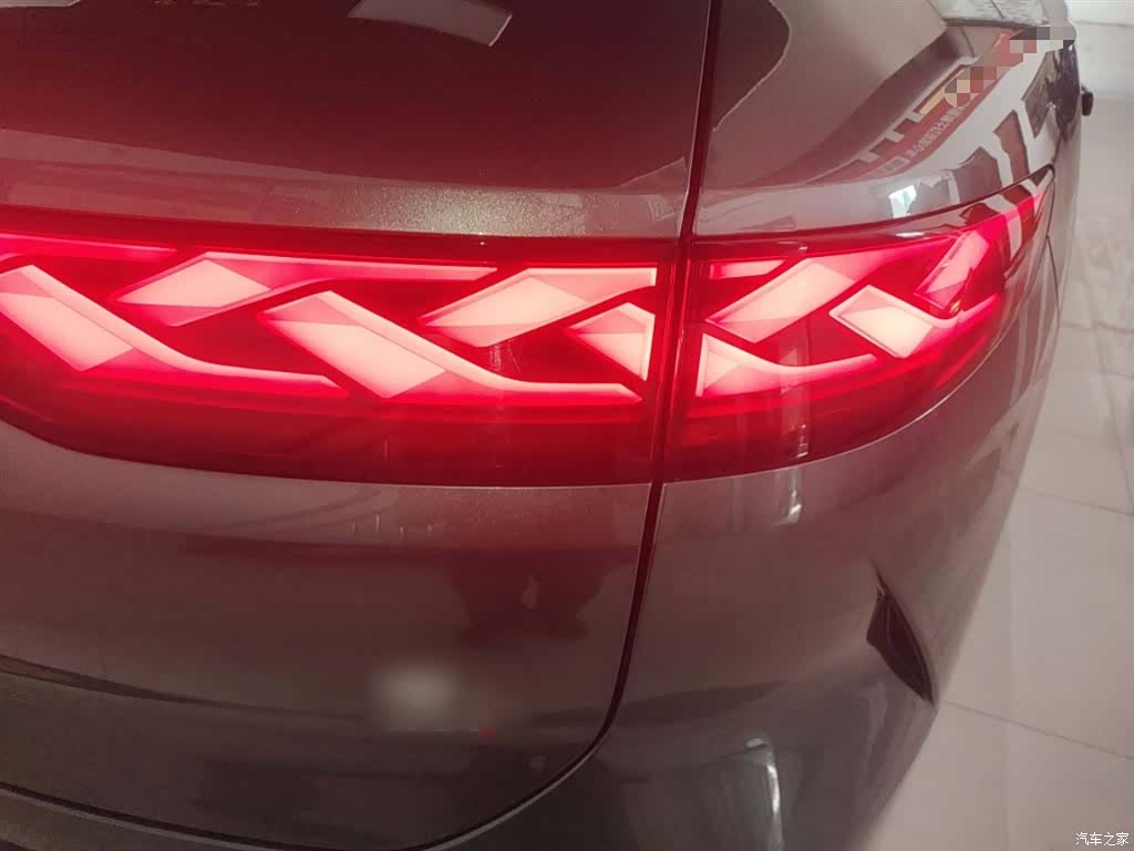 BYD Tang, 2025 8