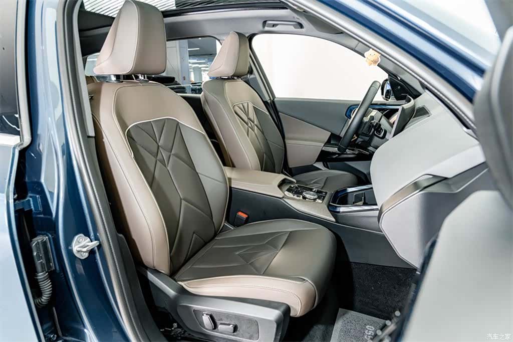 BMW X3, 2025 21