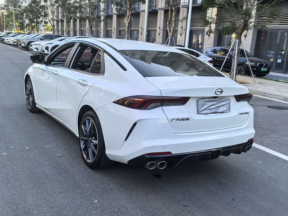 Trumpchi Shadow Leopard