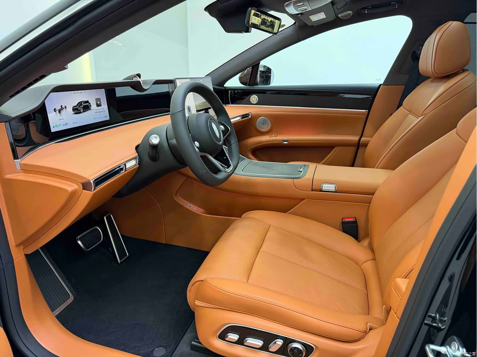 Stelato S9, 2025 11