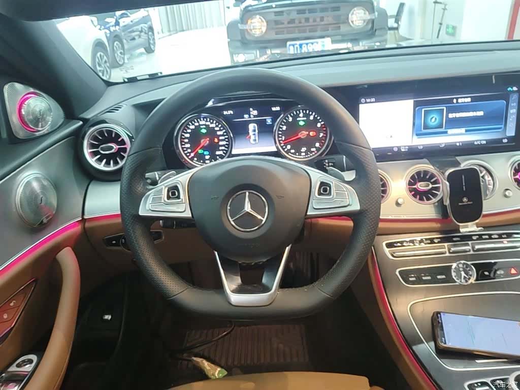 Mercedes-Benz E-Class, 2018 11