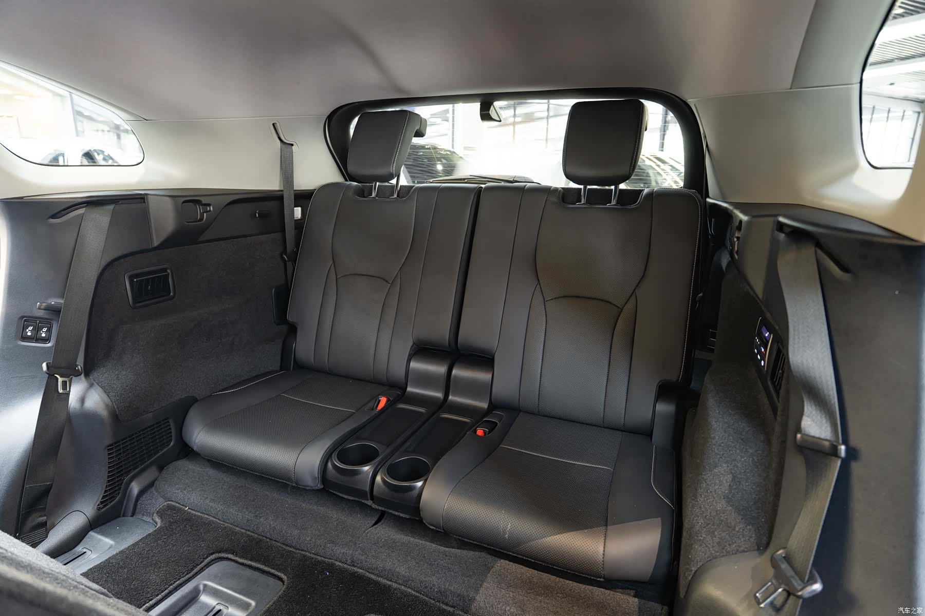 Lexus RX, 2019 13